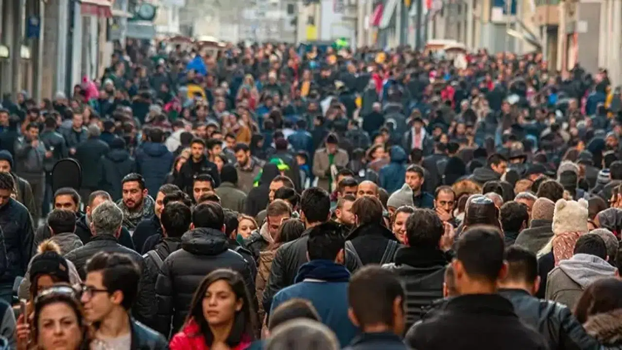 Mayıs 2025 İşgücü İstatistikleri: İşsizlik ve İstihdamda Önemli Değişimler
