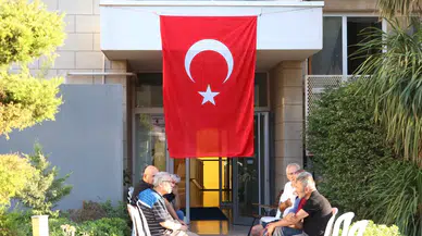 Şehit Üsteğmen Ege Akar'ın acı haberi İzmir'deki ailesine ulaştı