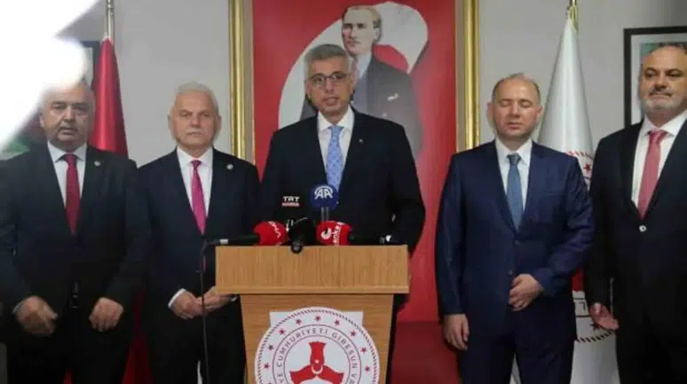 "Orman Yangınları Üzerine Bakan Memişoğlu'ndan Önemli Açıklama!"