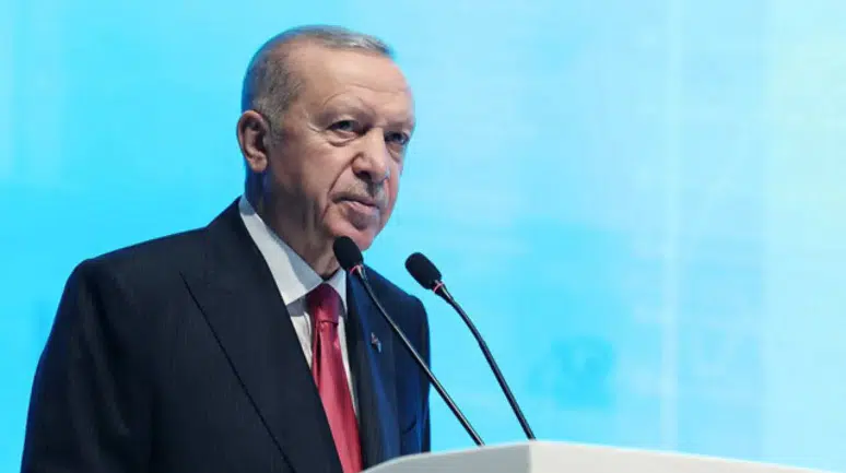 Cumhurbaşkanı Erdoğan Azerbaycan'da: "İsrail, Bölgedeki Barışı Tehdit Ediyor"