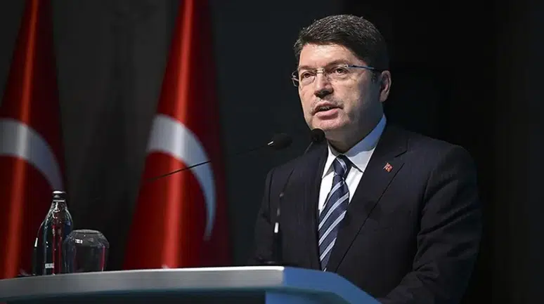Peygamber Efendimize Hakaret İçeren Karikatür: Leman'a Soruşturma